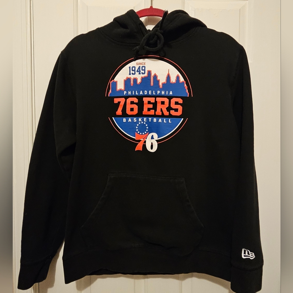 New Era Philadelphia 76ers Hoodie – Medium